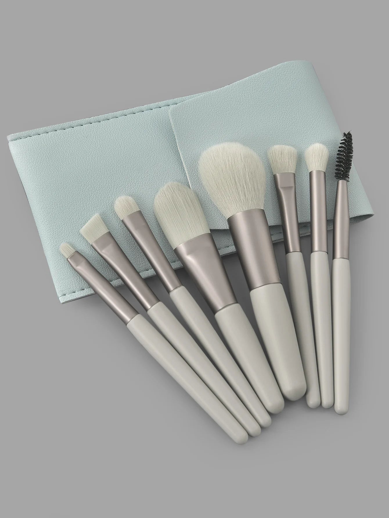 Premium Mini 8pcs Travel Makeup Brush Set Soft Synthetic Bristles, Essential Cosmetics Tools Kit Customized logo